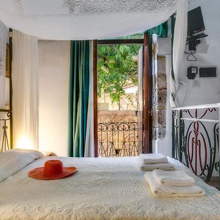Ifigenia Rooms By Marios Chania  Buitenkant foto